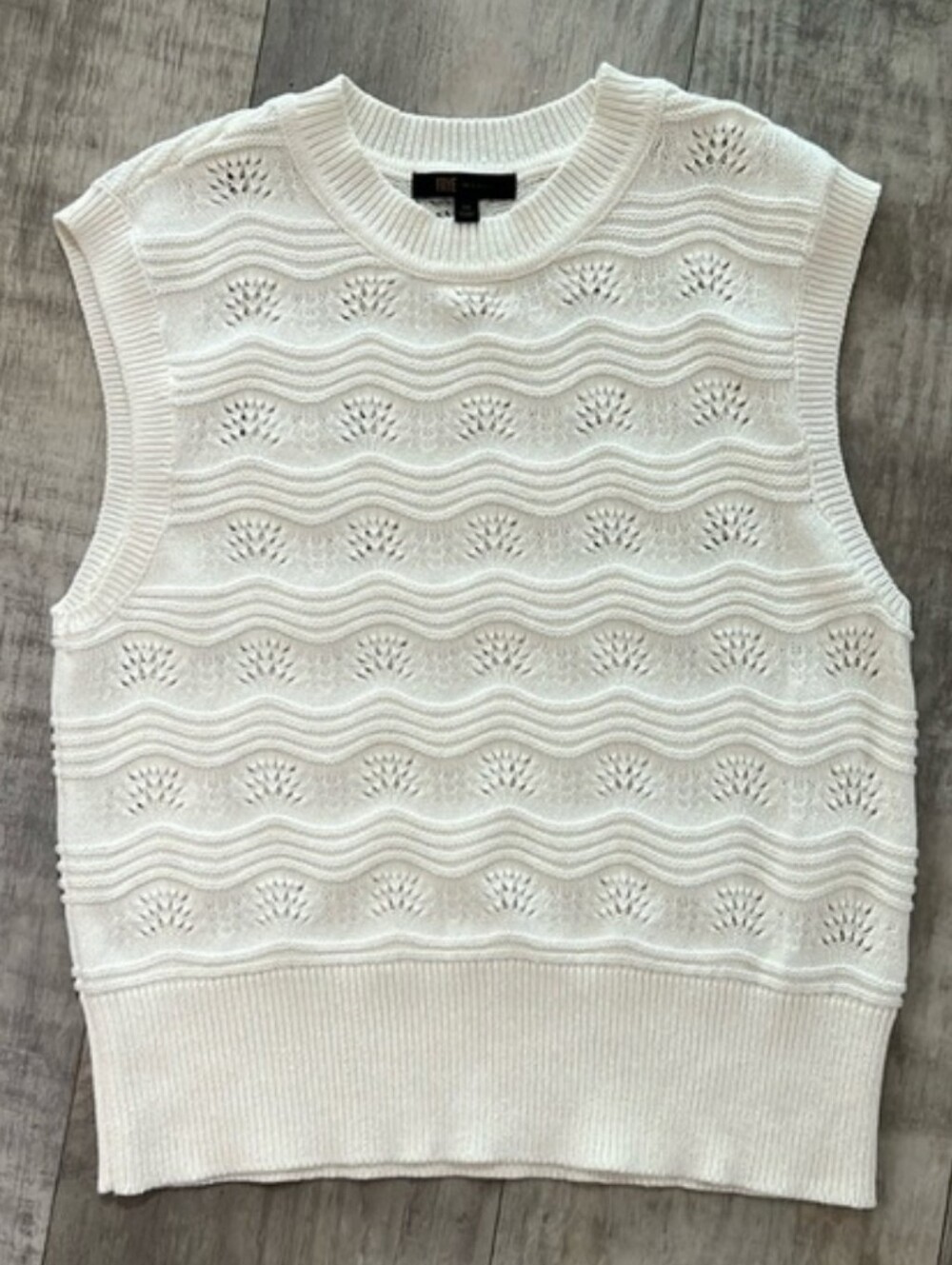 FRYE Salt Salt Breeze Knit Vest sweater Creme Crew Neck Size Medium